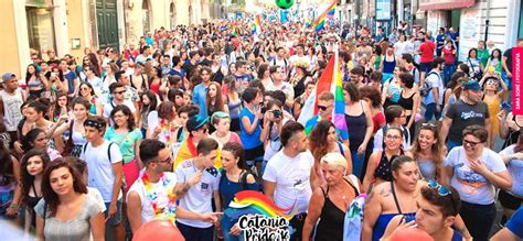 bacheca incontro gay catania|Catania (Sicilia) Guida alle saune e agli stabilimenti balneari gay ...